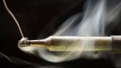 電子焊錫材料怎么選，焊錫煙霧凈化器廠家告訴你。