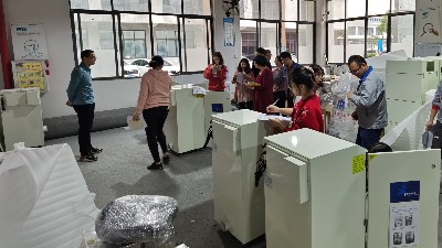 執(zhí)信環(huán)保固定式焊煙凈化器,焊接煙塵處理設(shè)備制造商！
