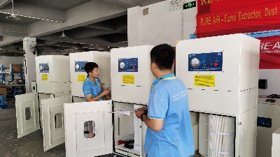 焊接煙霧過濾器-移動(dòng)式煙霧過濾器-執(zhí)信環(huán)保凈化焊接煙塵污染！
